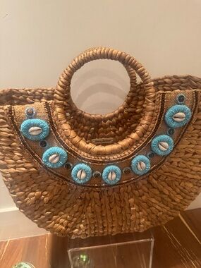 Tommy Bahama Coquille large Pandanus straw tote bag, real shells and beads.